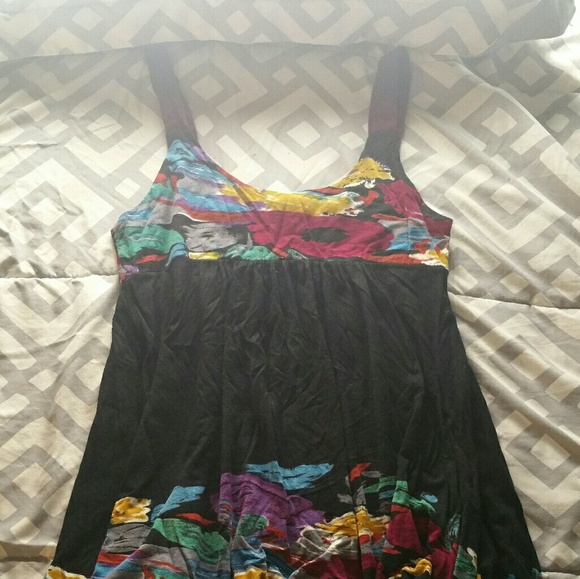 Summer tank top - Picture 3 of 3